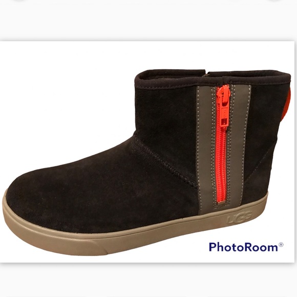 UGG | Shoes | Nwt Ugg Adler Sneaker 